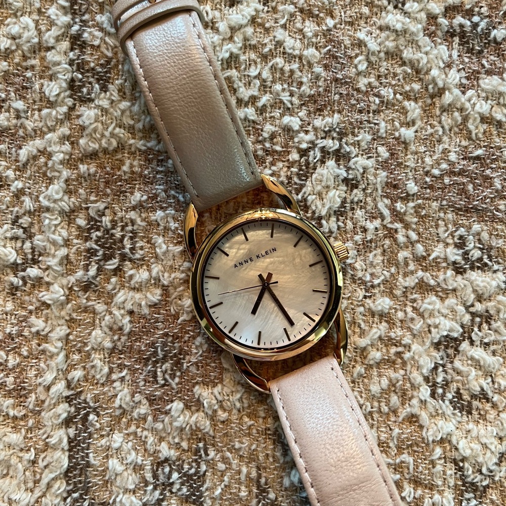 Anne Klein Gold and light pink Watch